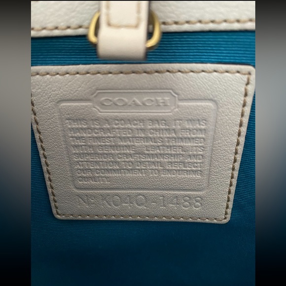 Coach Signature C Canvas Studded Gallery Tote - Picture 7 of 7